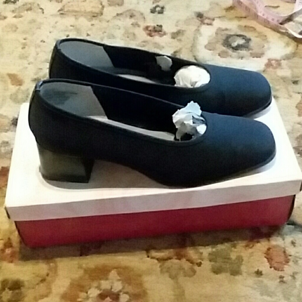 Ladies shoes